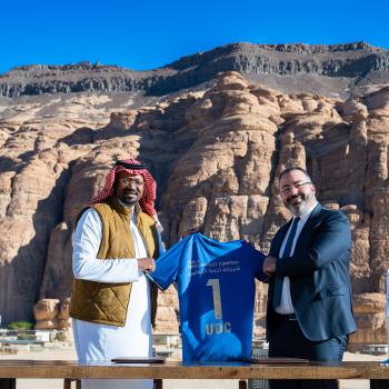 تعاون إستراتيجي يجمع نادي العلا الرياضي وشركة العلا للتطوير